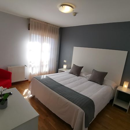 Hotel El Trasgu Soto De Cangas Zewnętrze zdjęcie