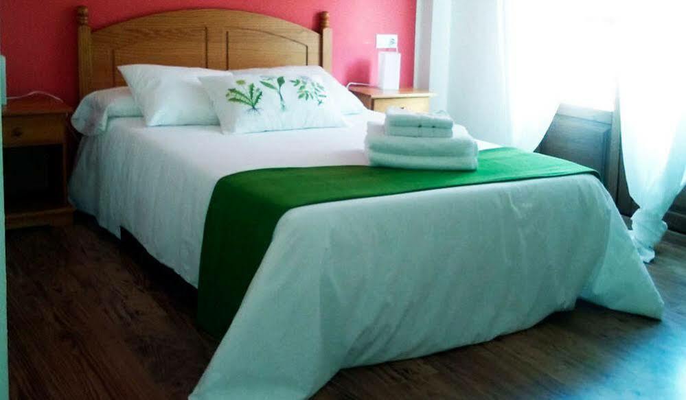 Hotel El Trasgu Soto De Cangas Zewnętrze zdjęcie